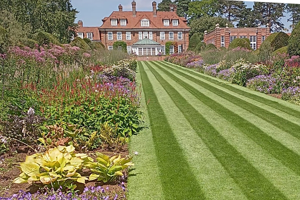 Aldenham Private Estate Landscaping Services